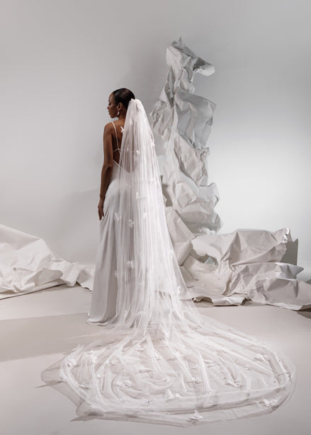 ANNA весільна фата з метеликами