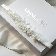 BLOOM підв'язка з квітами