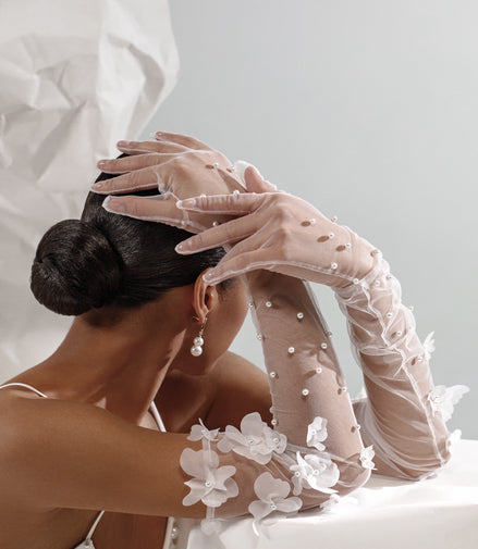 DEMI bridal gloves