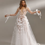 ELIZABETH будуарна сукня з квітковим декором