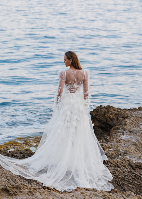 ELIZABETH Будуарна сукня з квітковим декором