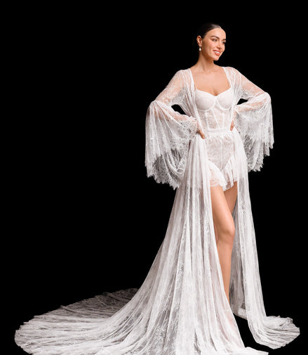 LAVINA Chantilly lace dress