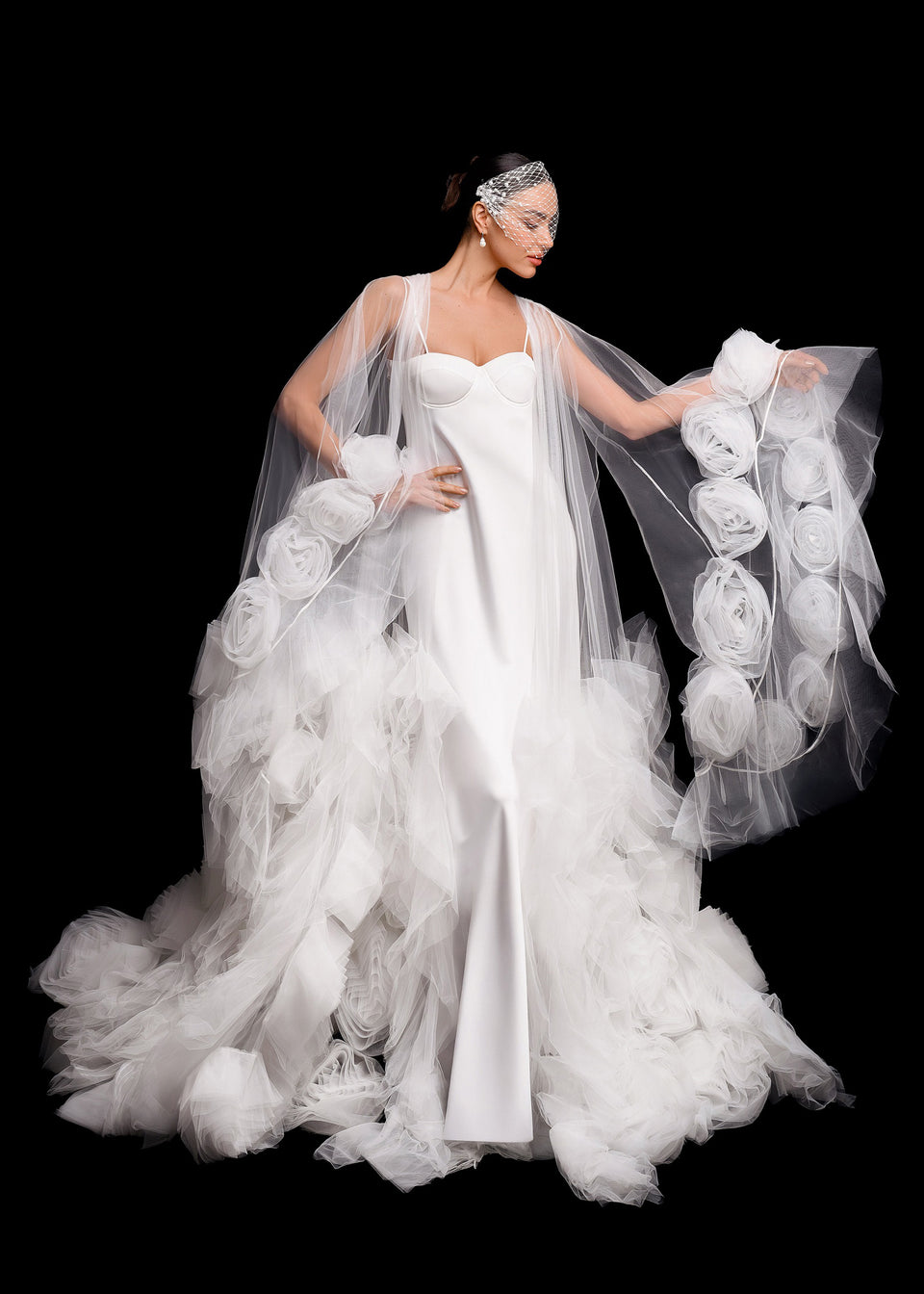  LUCY халат з об'ємними трояндами 