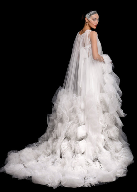  LUCY халат з об'ємними трояндами 