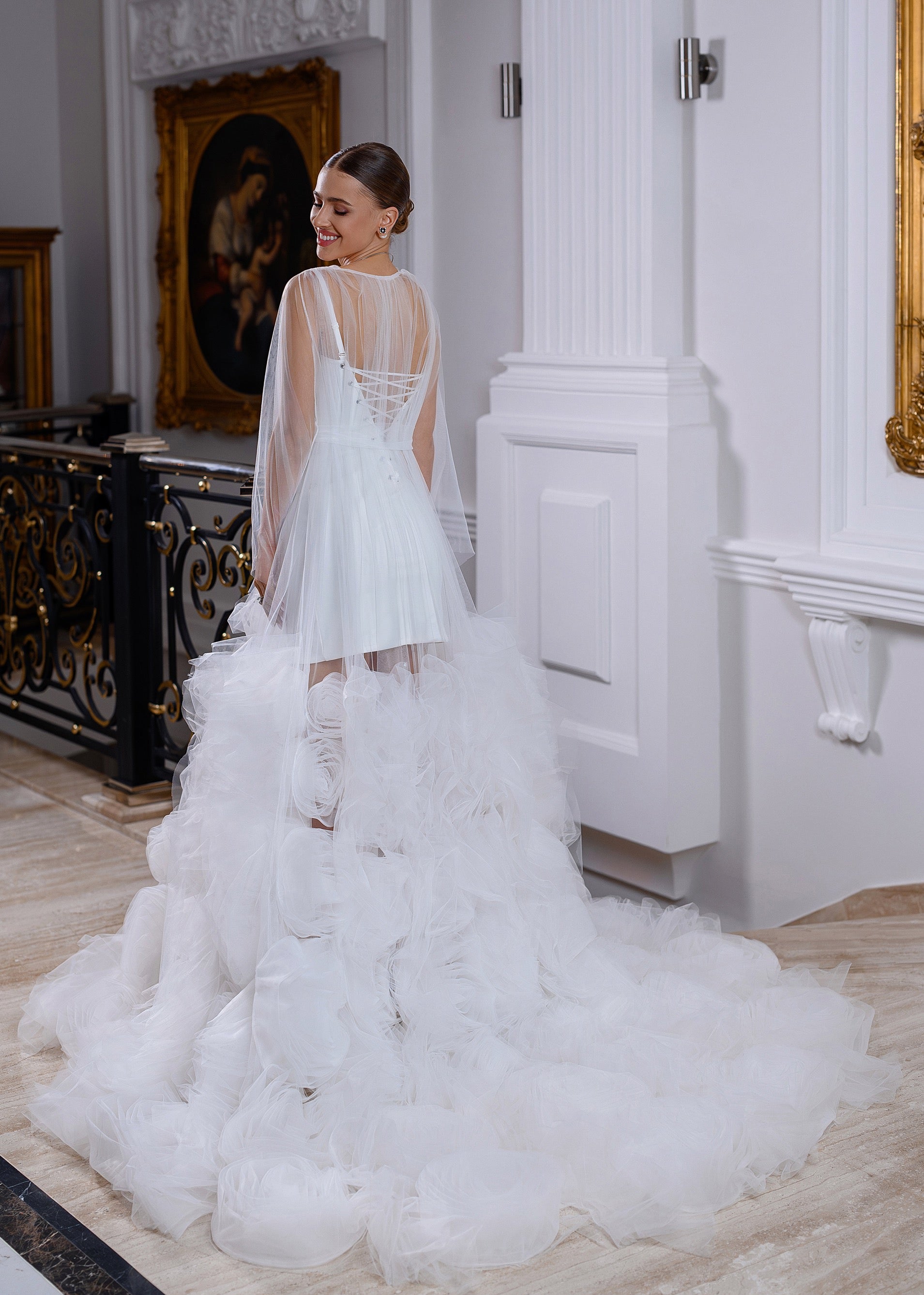  LUCY халат з об'ємними трояндами 