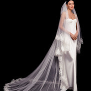 MADONNA фата з мереживом