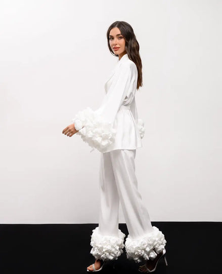 MEGANE WHITE комплект піжами з об'ємними квітами 