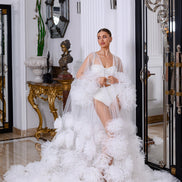 MOLLY пеньюар з текстурними 3D жоржинами