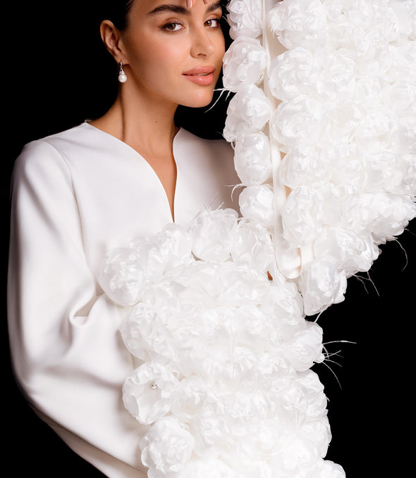 NICOLE MINI халат з 3D квітами ручної роботи