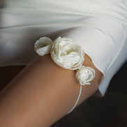 PEONY весільна квіткова підв'язка 