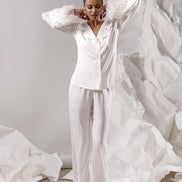 RACHEL шовковий піжамний комплект перлами та пір'ям