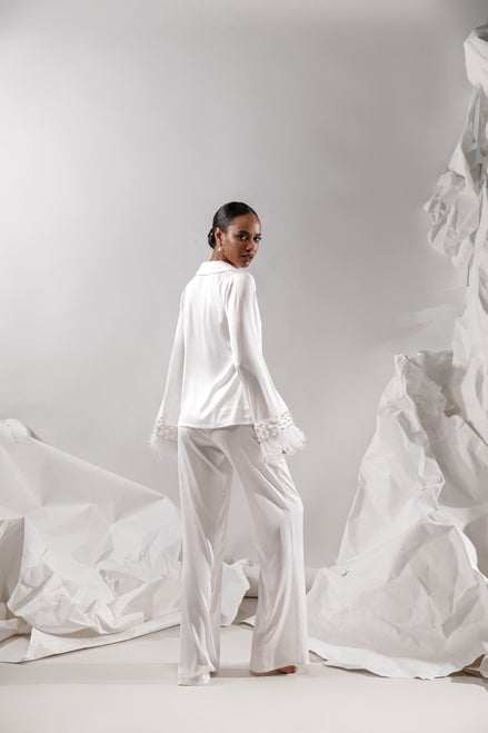 RACHEL шовковий піжамний комплект перлами та пір'ям