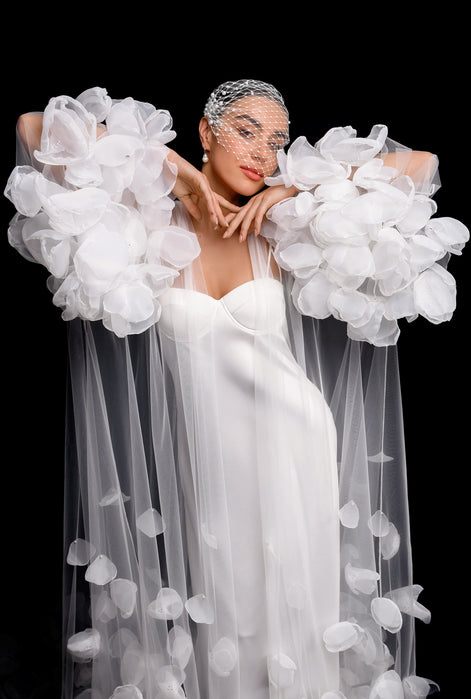 ROSALINE bridal cape with voluminous flowers