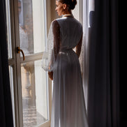 SANDY шовковий халат для нареченої з прозорими рукавами