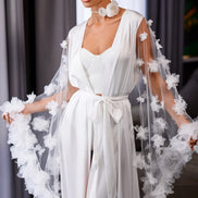 VIOLA шовковий весільний халат з об'ємними квітами